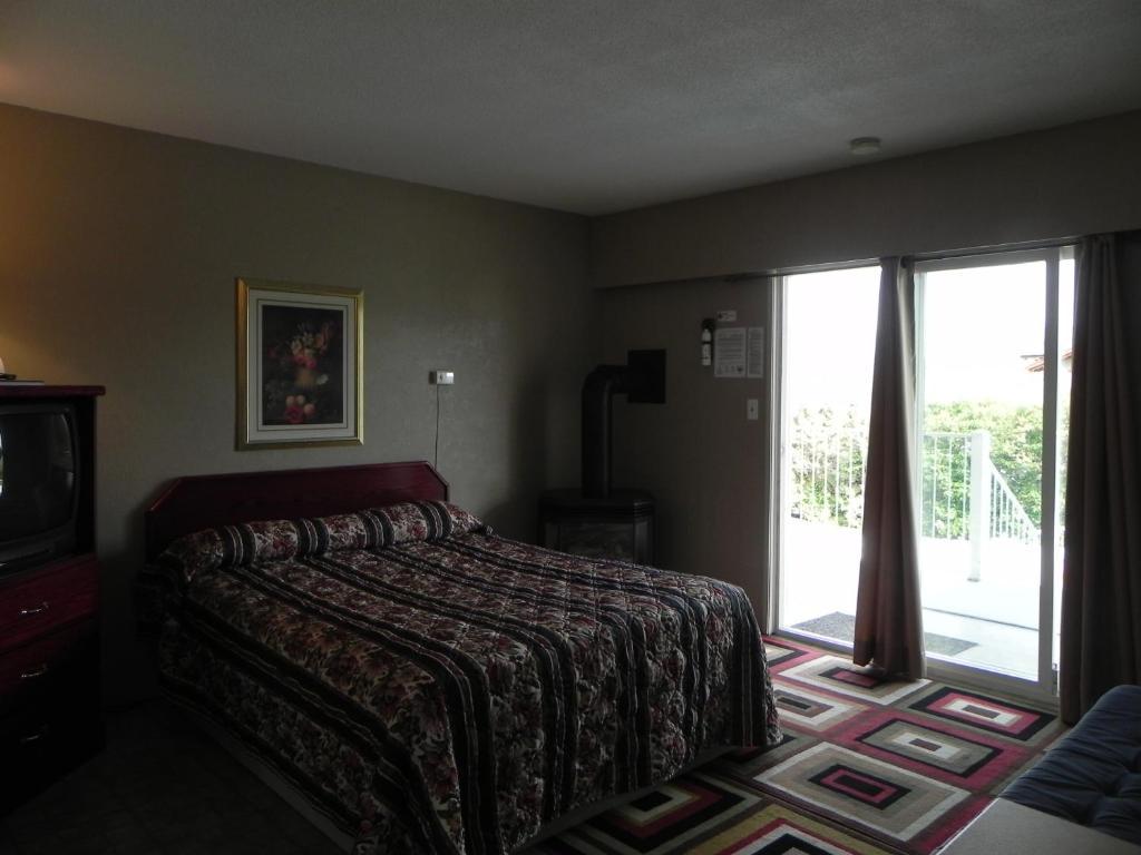 Destiny Beach Resort Osoyoos Quarto foto