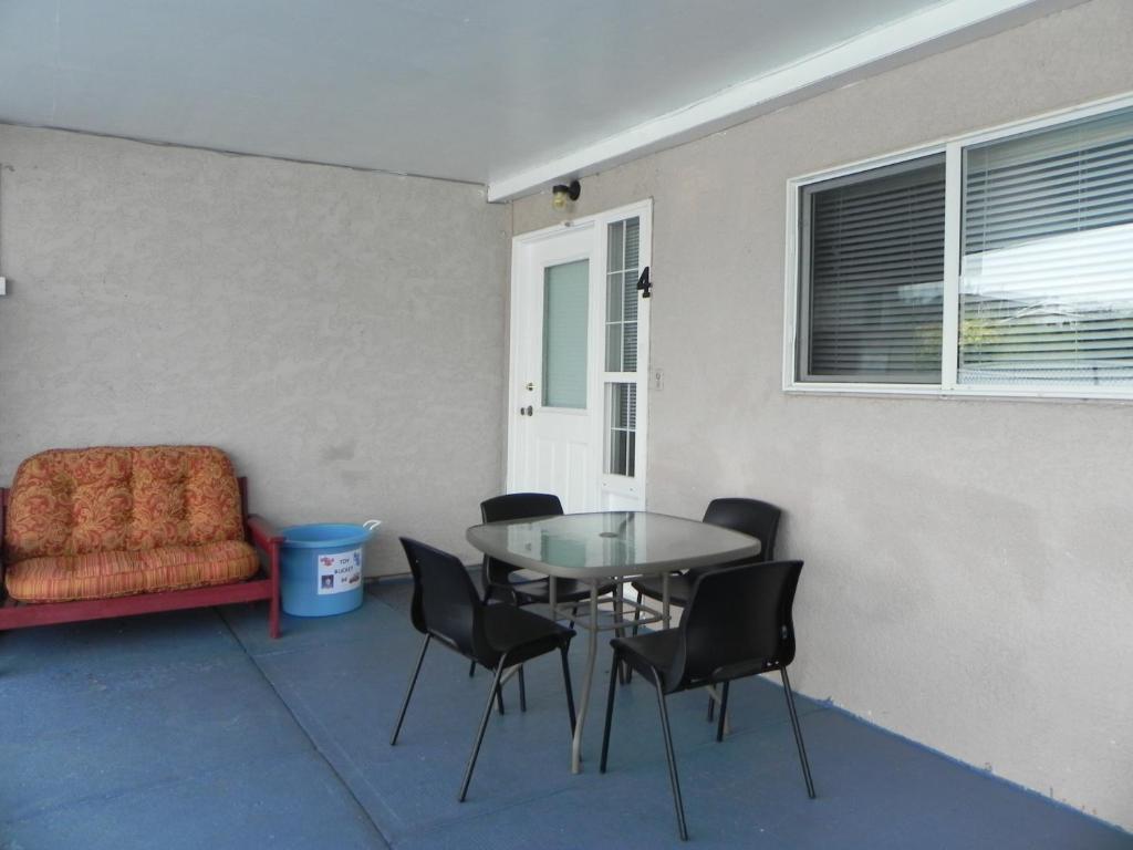 Destiny Beach Resort Osoyoos Quarto foto